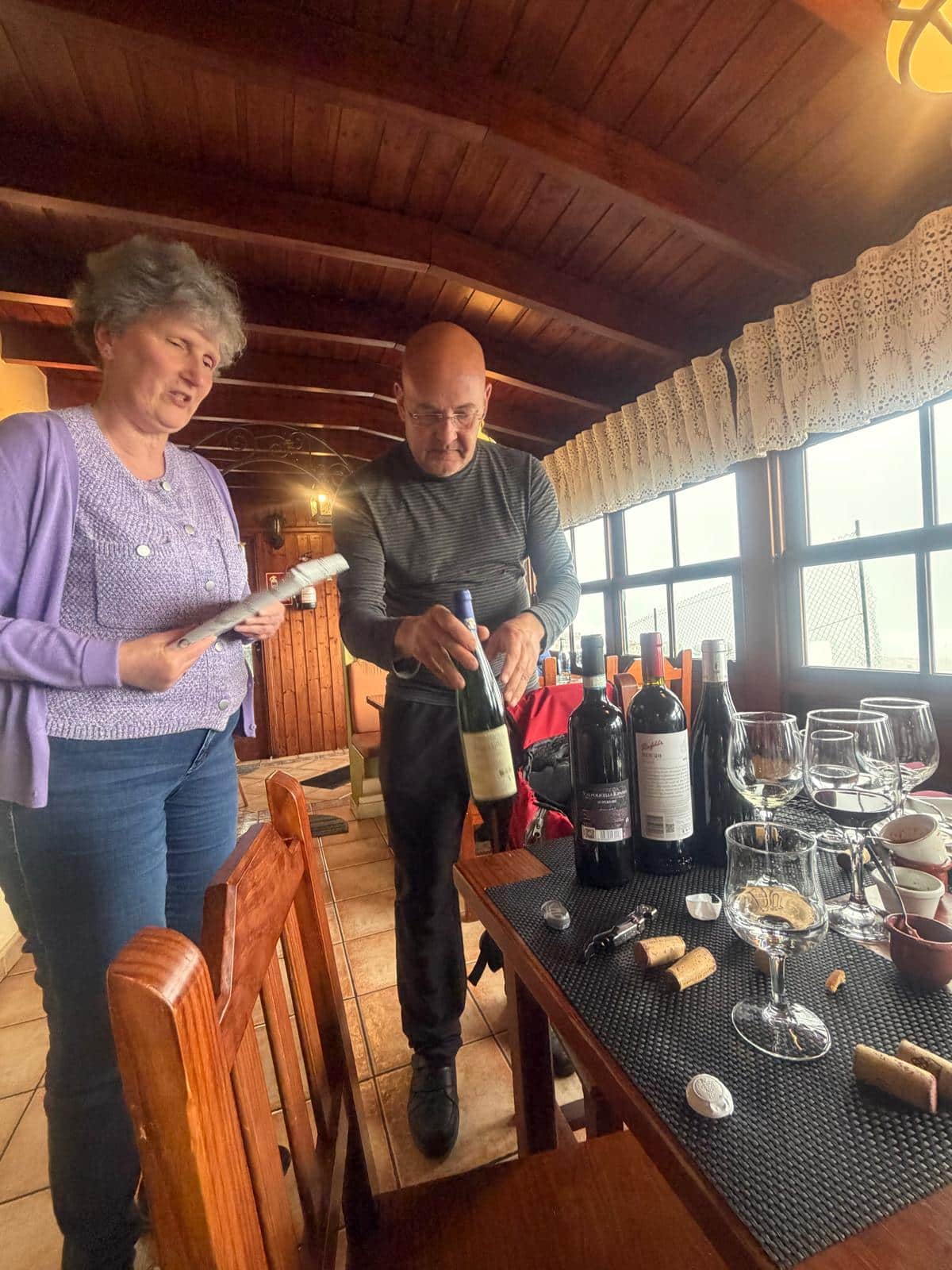 ontvangst wijnen bij laViña